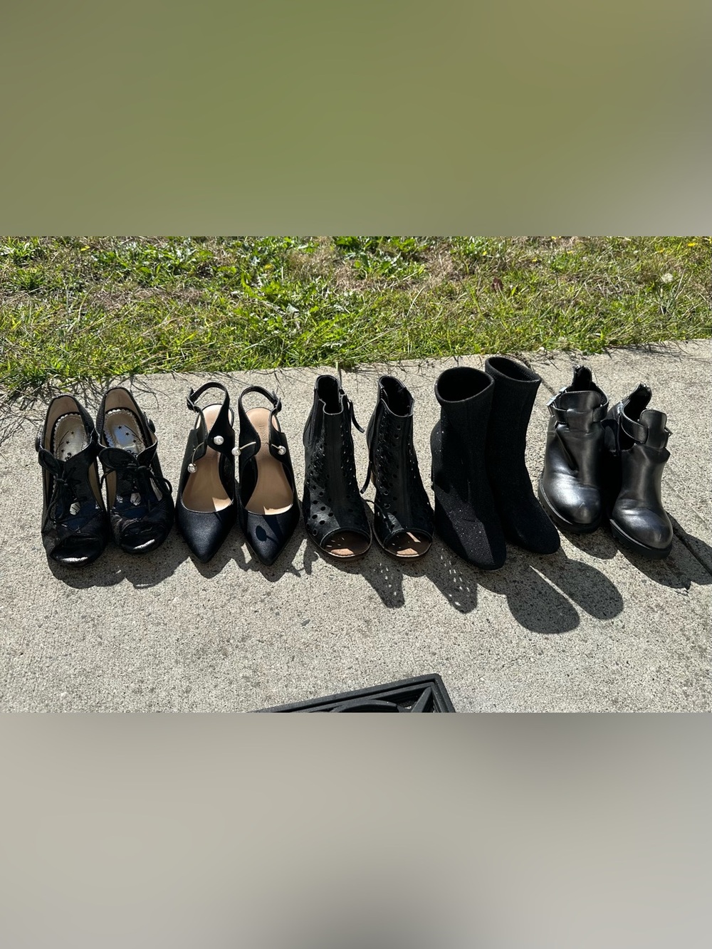 Black shoe collection (5 pairs) one set price for all
